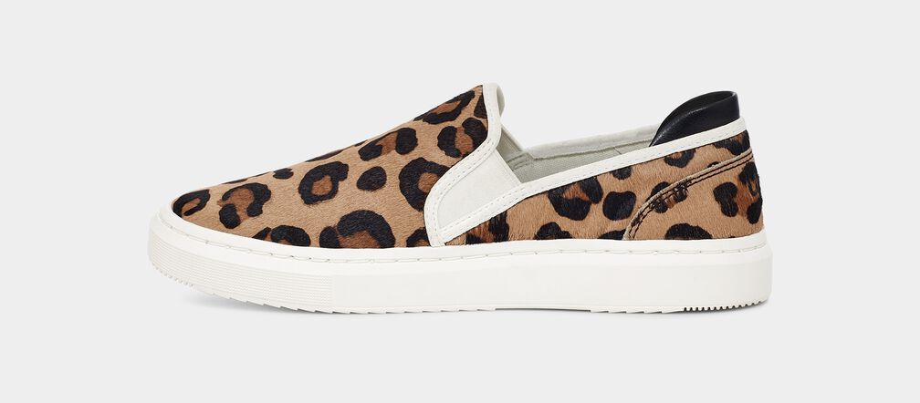 ALAMEDA SPOTTY SLIP ON LEOPARD