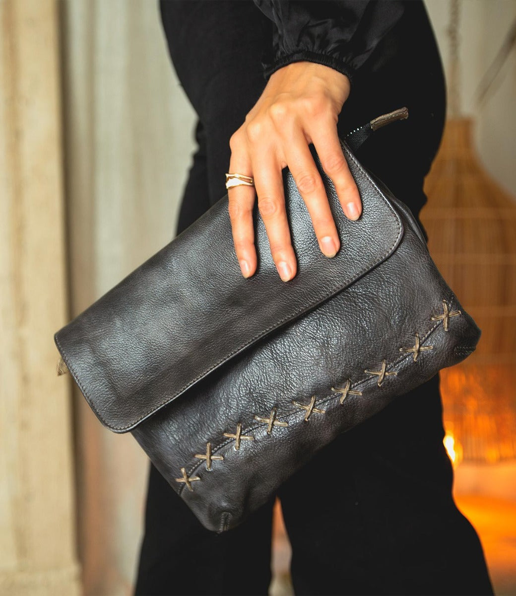 CLEO BLACK ICICLE RUSTIC